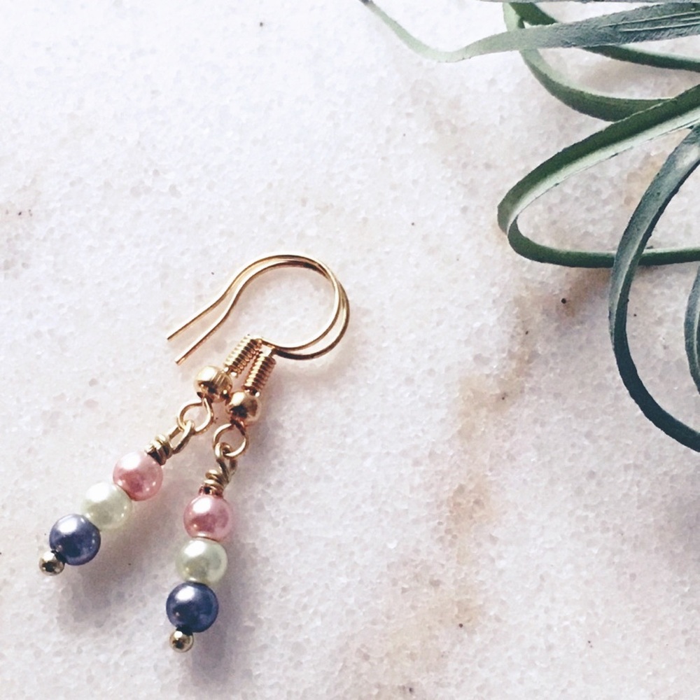 18K Gold 3 Pearl Pastel Bar Mini Dainty Earrings